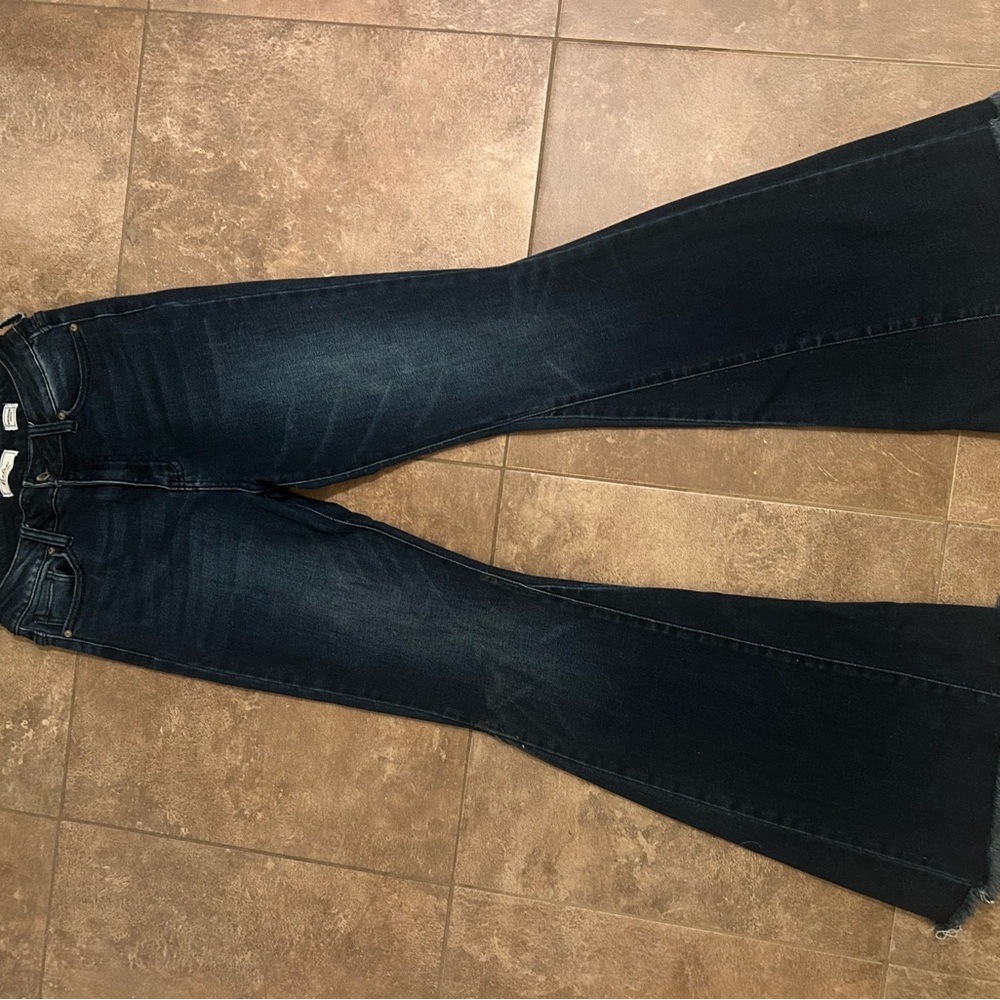 Women's Dark Blue Jeans